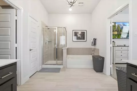 Bath - 529 Warner Dr, Anna, TX 75409 photo 2 of 5