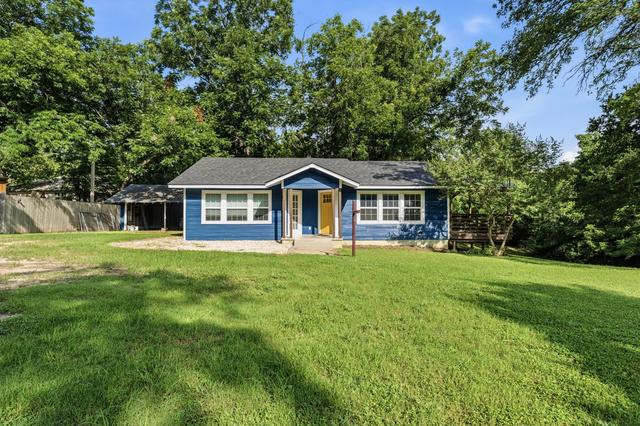603 E Avenue A, Valley Mills, TX 76689