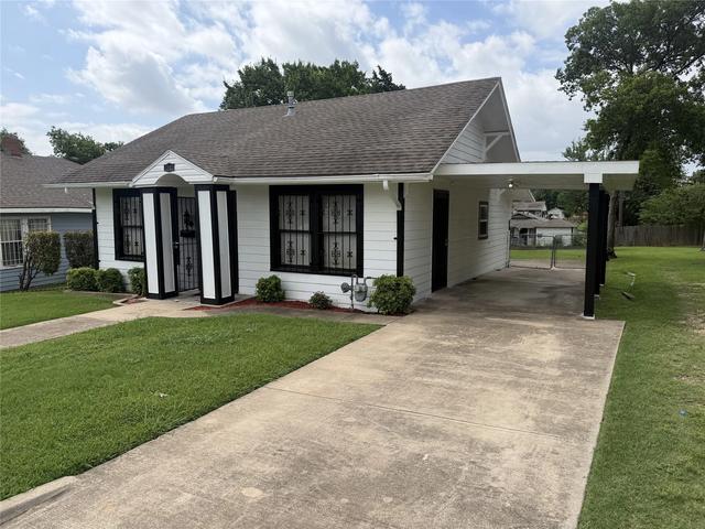 1466 Stella Ave, Dallas, TX 75216