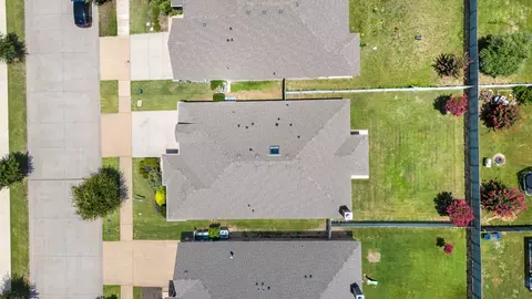 View/Area - 916 Hawks Way, Argyle, TX 76226 photo 2 of 6