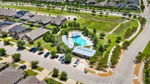 View/Area - 916 Hawks Way, Argyle, TX 76226 photo 4 of 6
