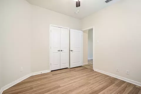 Bedroom - 916 Hawks Way, Argyle, TX 76226 photo 4 of 5
