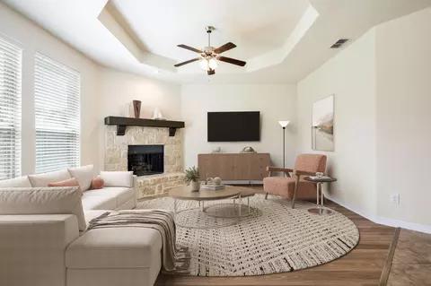 Living - 916 Hawks Way, Argyle, TX 76226 photo 4 of 5