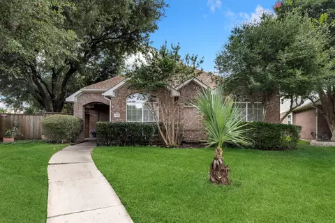 2316 Vetchling Cir, Plano, TX 75025