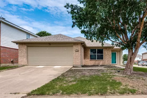 124 Jefferson Dr, Venus, TX 76084