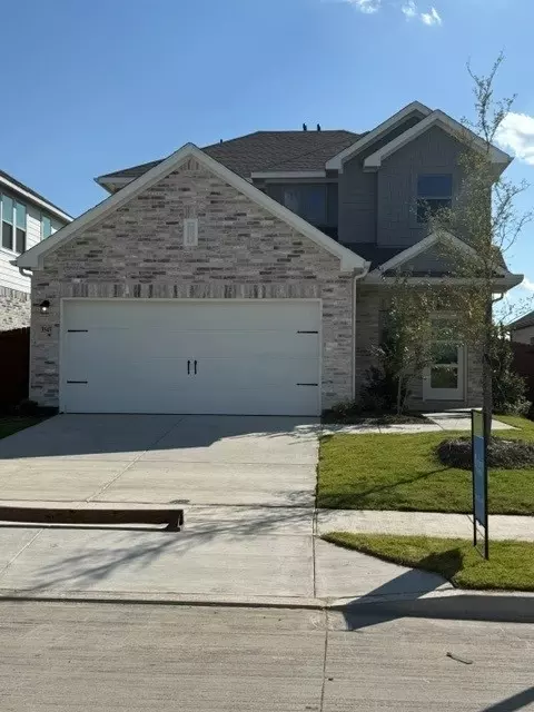 3545 Hank Dr, Heartland, TX 75114