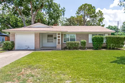 13404 Glenside Dr, Farmers Branch, TX 75234