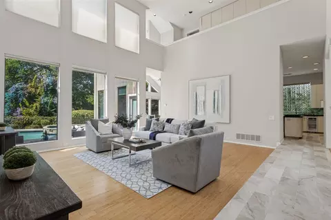 5720 Moss Creek Trl, Dallas, TX 75252