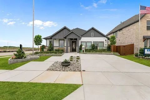 4500 Brentfield Dr, Crowley, TX 76036