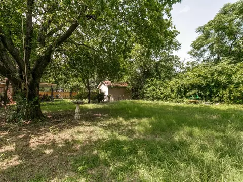 709 Mulkey Ln, Denton, TX 76209