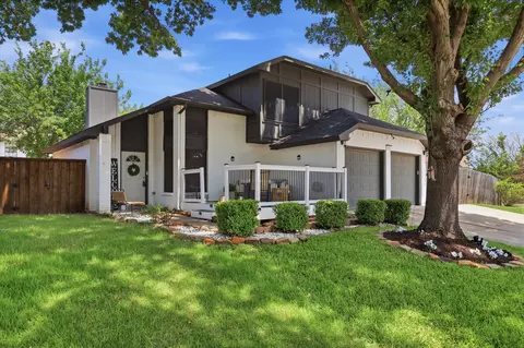 5321 Pocassett Dr, Arlington, TX 76018