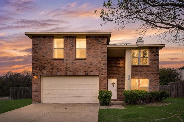 8105 Montecito Dr, Denton, TX 76210
