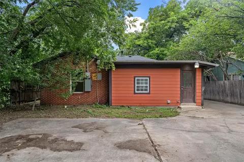 Exterior - 2608 Mcferrin Ave, Waco, TX 76708 photo 3 of 7