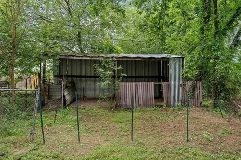 Exterior - 2608 Mcferrin Ave, Waco, TX 76708 photo 7 of 7