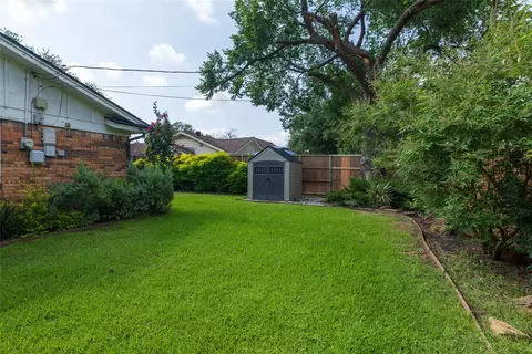 702 Commerce St, Euless, TX 76040 photo 35