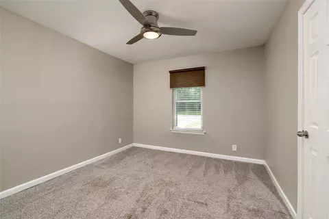 702 Commerce St, Euless, TX 76040 photo 27