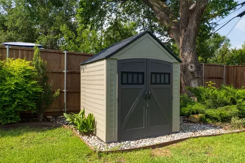 702 Commerce St, Euless, TX 76040 photo 33