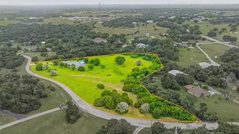 118 Pleasant Valley Ln, Weatherford, TX 76087