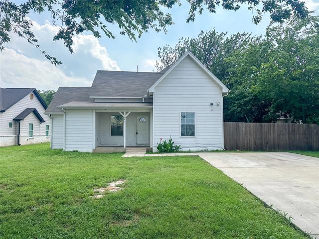 943 N Border St, Cleburne, TX 76031