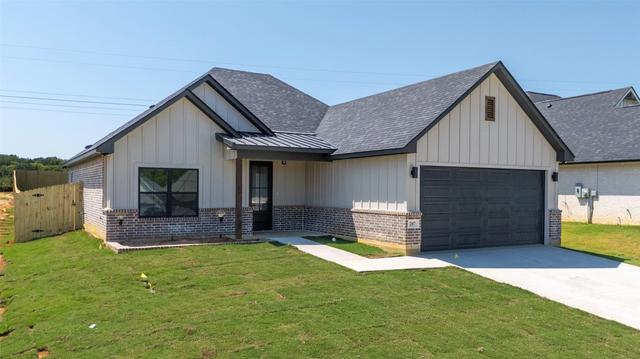 207 Sides Blvd, Bullard, TX 75757