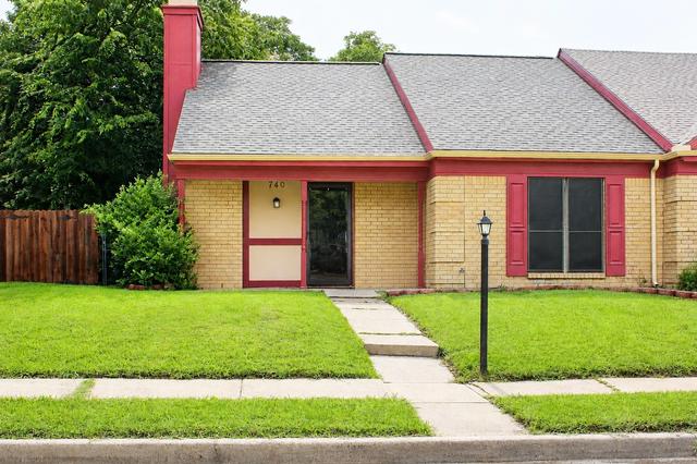 740 Versailles St, Mesquite, TX 75149