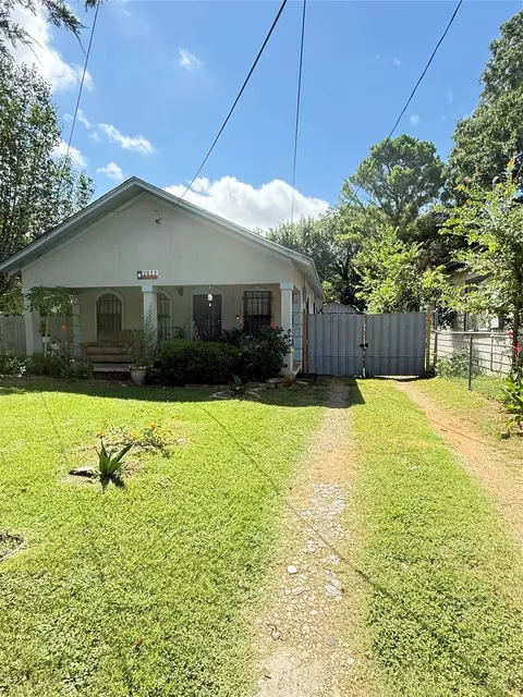 2922 Reed Ln, Dallas, TX 75215