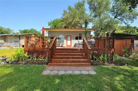 130 Marina View Ct, Weatherford, TX 76087
