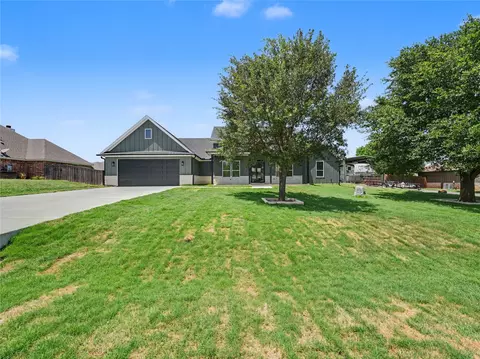12416 Tinsley Ct, Fort Worth, TX 76126