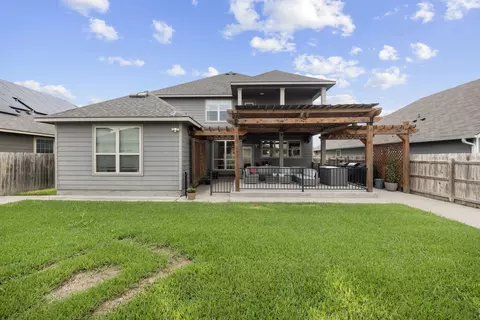 Exterior - 3221 Samson Dr, Lorena, TX 76655 photo 3 of 4