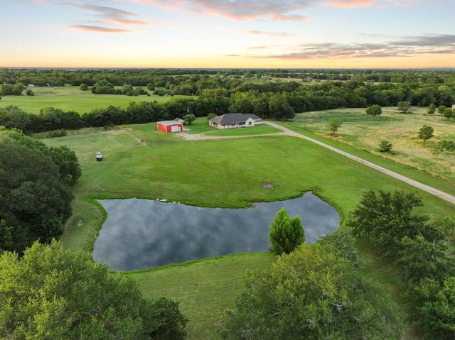 7106 County Road 4729, Commerce, TX 75428