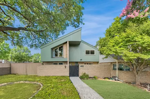 10401 Shadow Bend Dr, Dallas, TX 75230