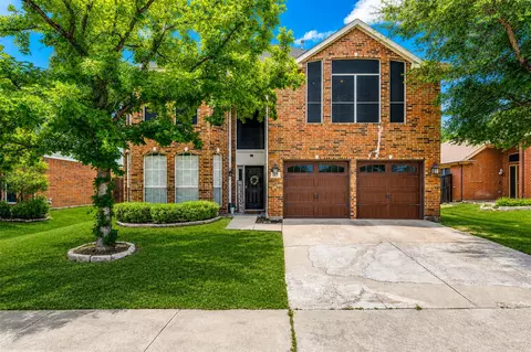 2617 Cowboy Trl, Little Elm, TX 75068
