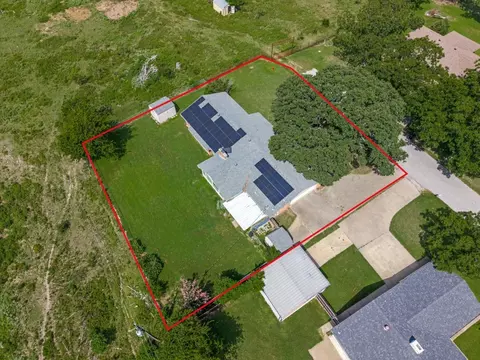 View/Area - 1081 Wright St, Terrell, TX 75160 photo 1 of 2