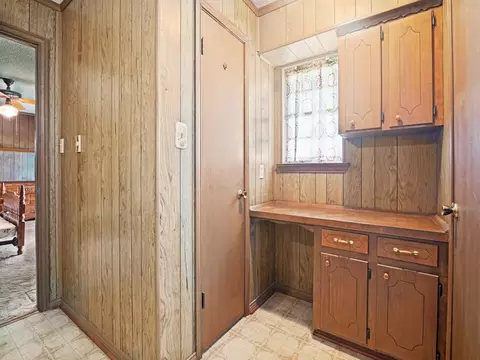 Entry Way - 1081 Wright St, Terrell, TX 75160 photo 2 of 2