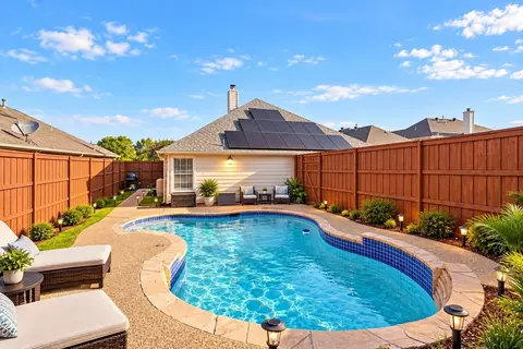 4654 Park Ct, Fort Worth, TX 76137