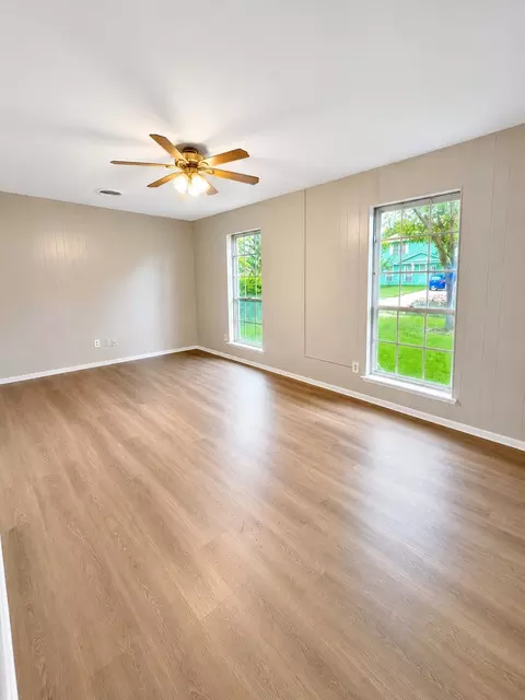 14415 Ablon Dr, Farmers Branch, TX 75234
