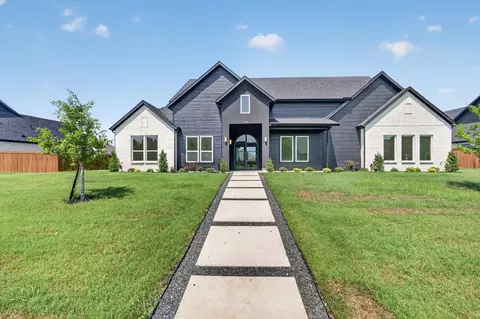 1008 Devonshire Dr N, Forney, TX 75126