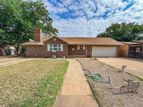 918 N 6th St, Haskell, TX 79521 photo 1