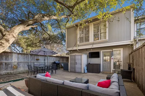 7623 Riverbrook Dr #17, Dallas, TX 75230