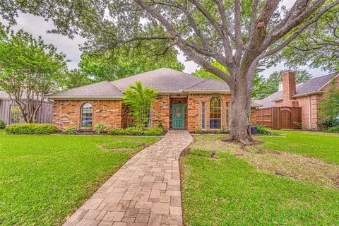 2420 Beaver Bend Dr, Plano, TX 75025
