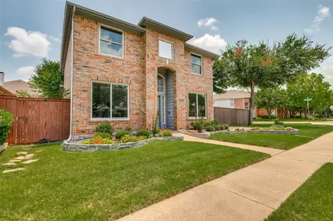 8714 Saddlehorn Dr, Irving, TX 75063