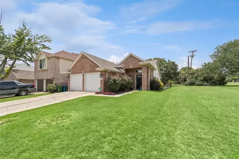1701 Prescott Dr, Flower Mound, TX 75028