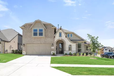 800 Twisted Leaf Ln, Aubrey, TX 76227