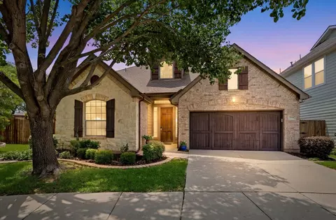 2510 Kodiak Cir, Euless, TX 76039