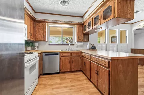 Kitchen - 7641 John Carroll Dr, Abilene, TX 79606 photo 3 of 4