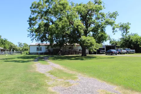 118 Rommel Ct, Springtown, TX 76082