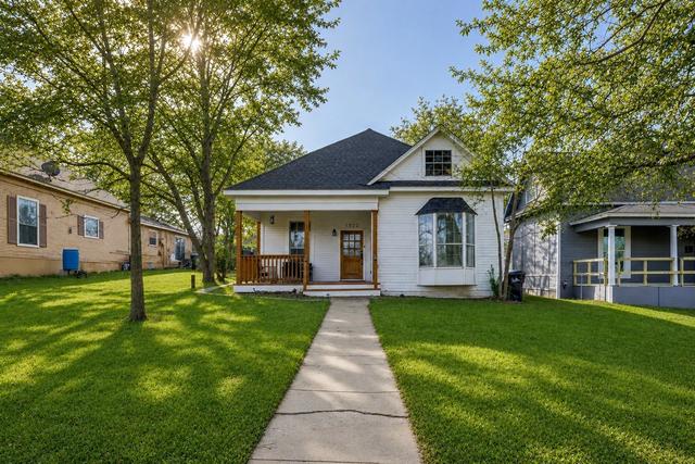 1322 Sears St W, Denison, TX 75020