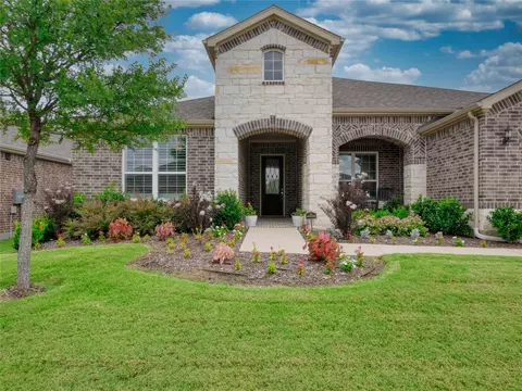 1125 Cornerstone Dr, Krugerville, TX 76227
