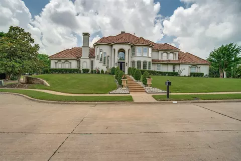 2200 Woodbridge Dr, Mckinney, TX 75072