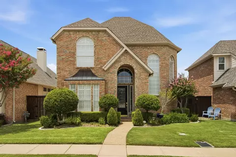 8625 Old Oak Dr, Irving, TX 75063